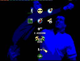 A interface do menu principal tenta ser original para a época, mas acho-a desnecessariamente complicada